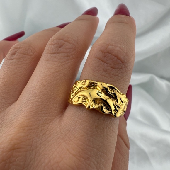 Half face Venus Unisex antique mythologyGold-Tone Statement Ring - Picture 5 of 5